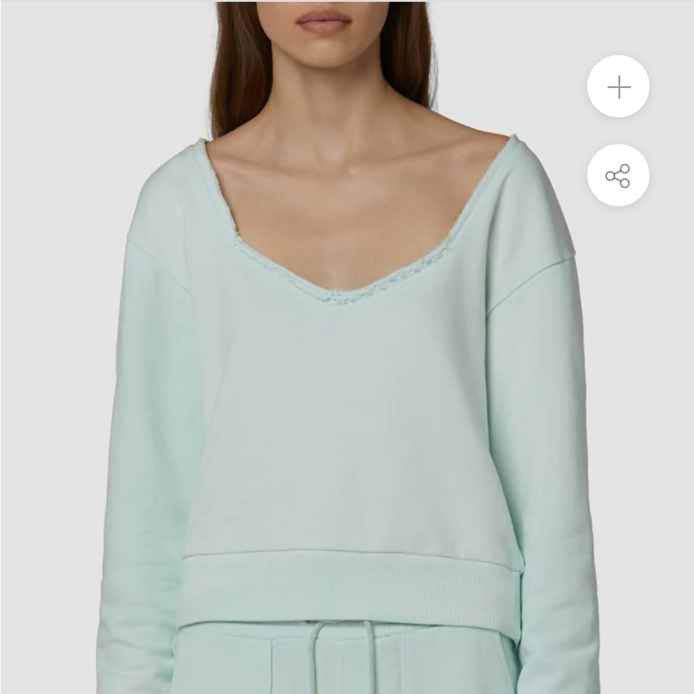 TE Hudson Sweatheart neckline sweatshirt in mint XS